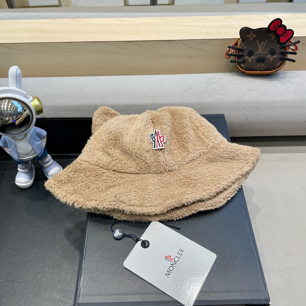 Moncler Fluffy Bucket Hat 491907
