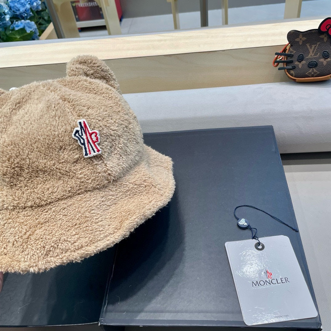 Moncler Fluffy Bucket Hat 491907