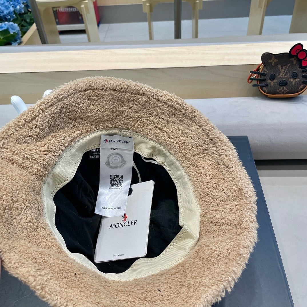 Moncler Fluffy Bucket Hat 491907