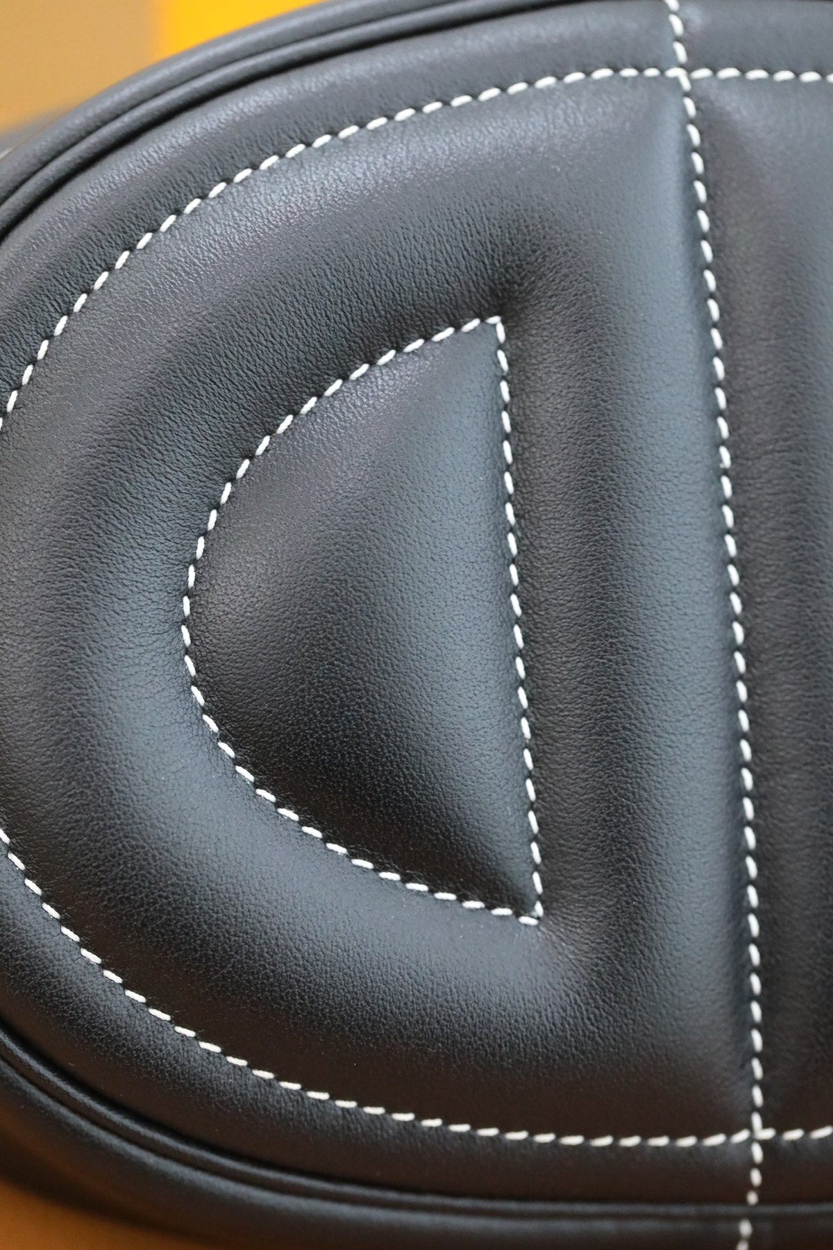 High-end Hermes 2026 In-the-Loop Belt Bag 19cm Swift Calfskin