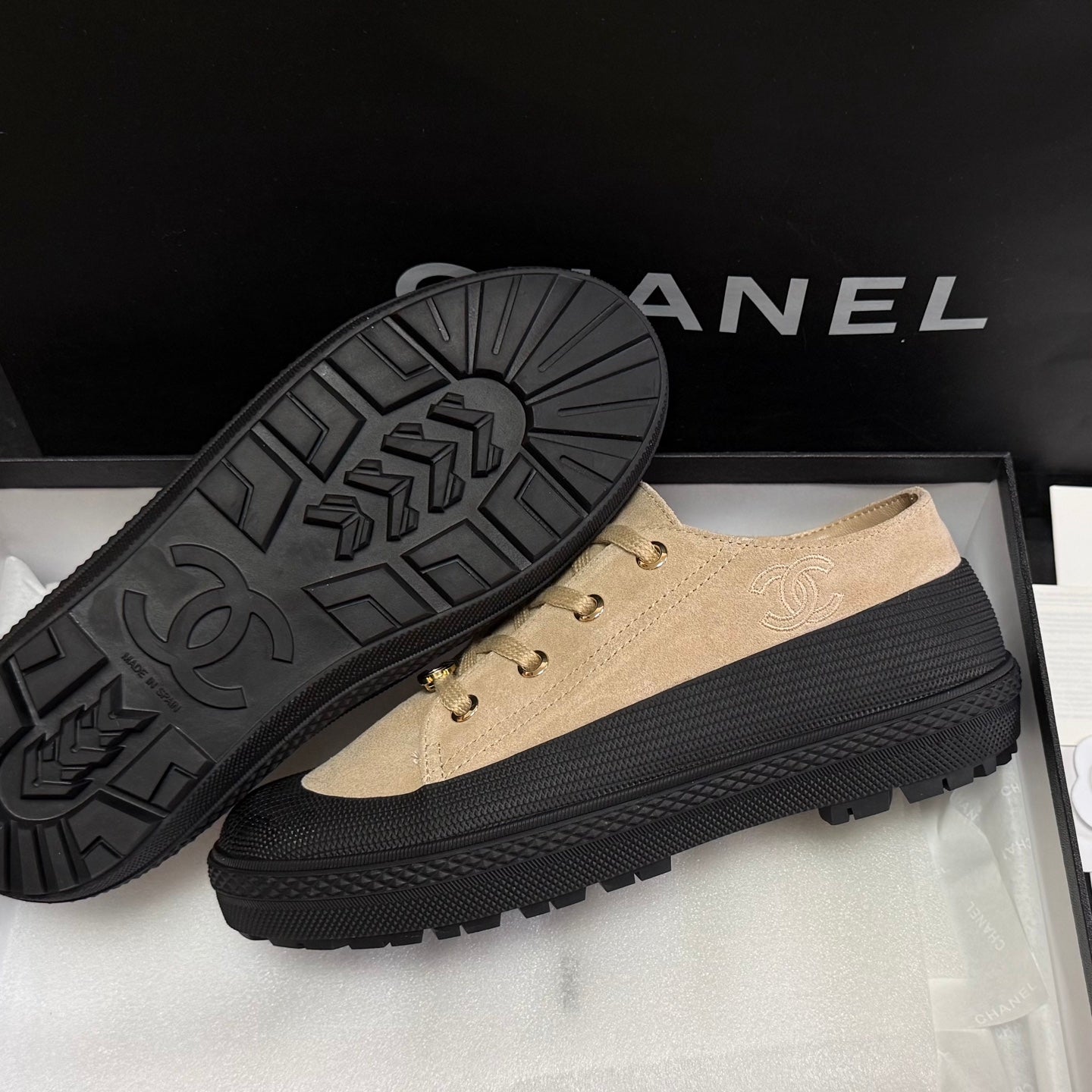 Chanel 2026 Sneakers Beige Black Suede 943012