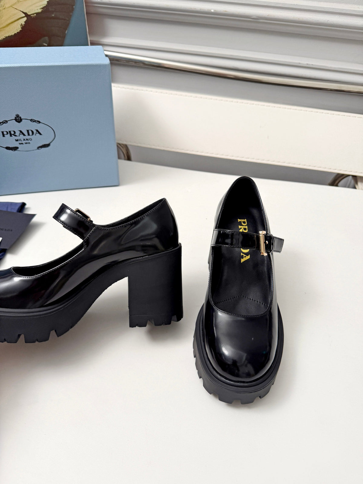 Prada 2026 Chunky Block Heel Loafers 85mm Patent Leather 148918