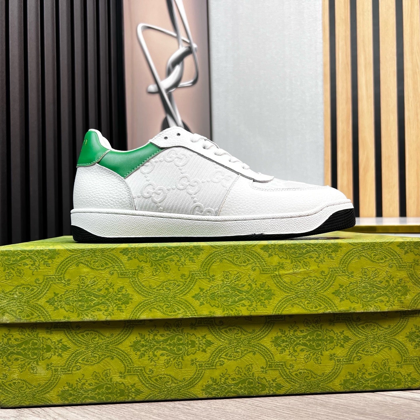 GG Men's Supreme Sneaker White Cowhide 531167