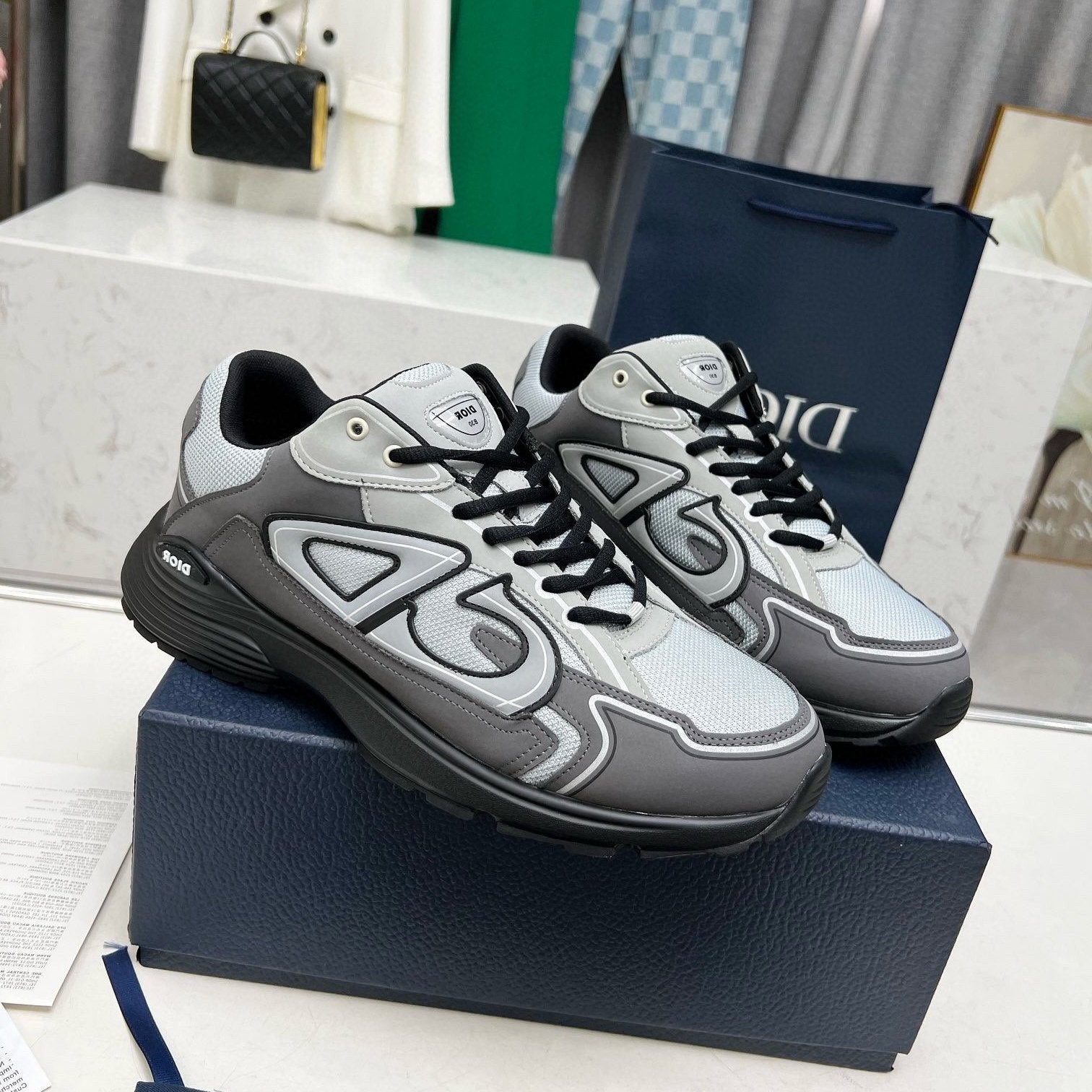 CD B30 SNEAKER ANCHOR AND GRAY MESH FABRIC