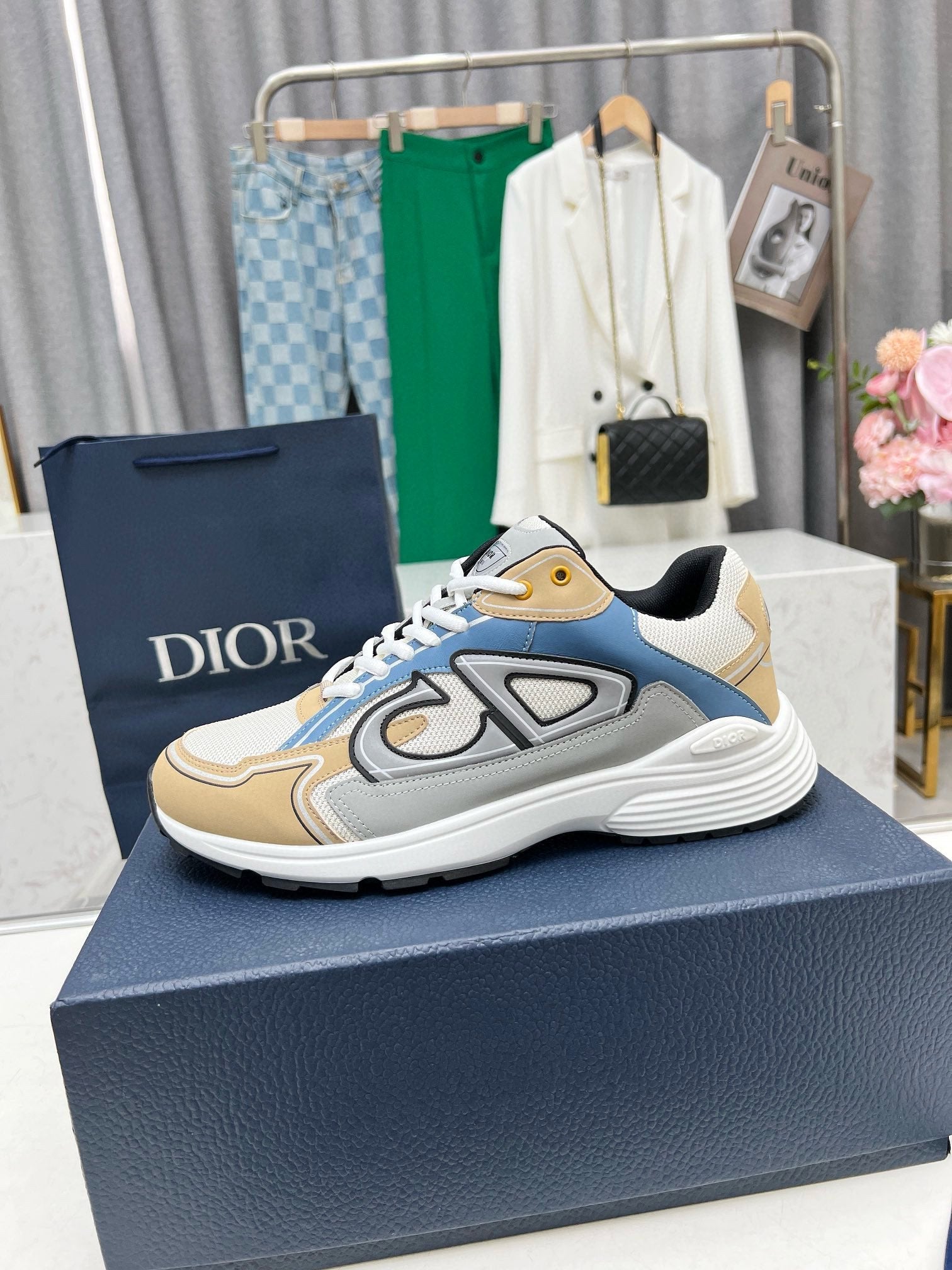 CD B30 SNEAKER WHITE AND FLAX MESH FABRIC