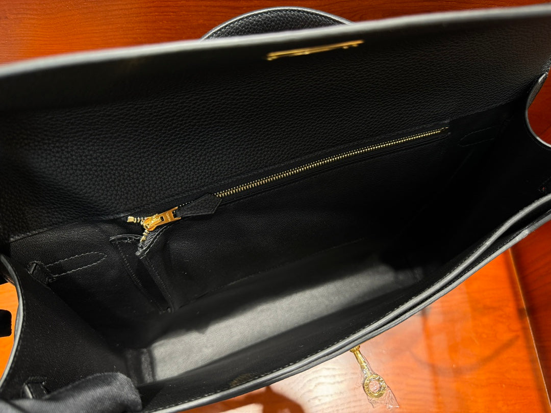 High-end Hermes 2026 Kelly Depeches 36 Briefcase Togo Leather