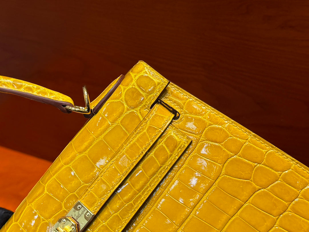 High-end Hermes 2026 Kelly Bag 25cm Bright Yellow Crocodile Leather
