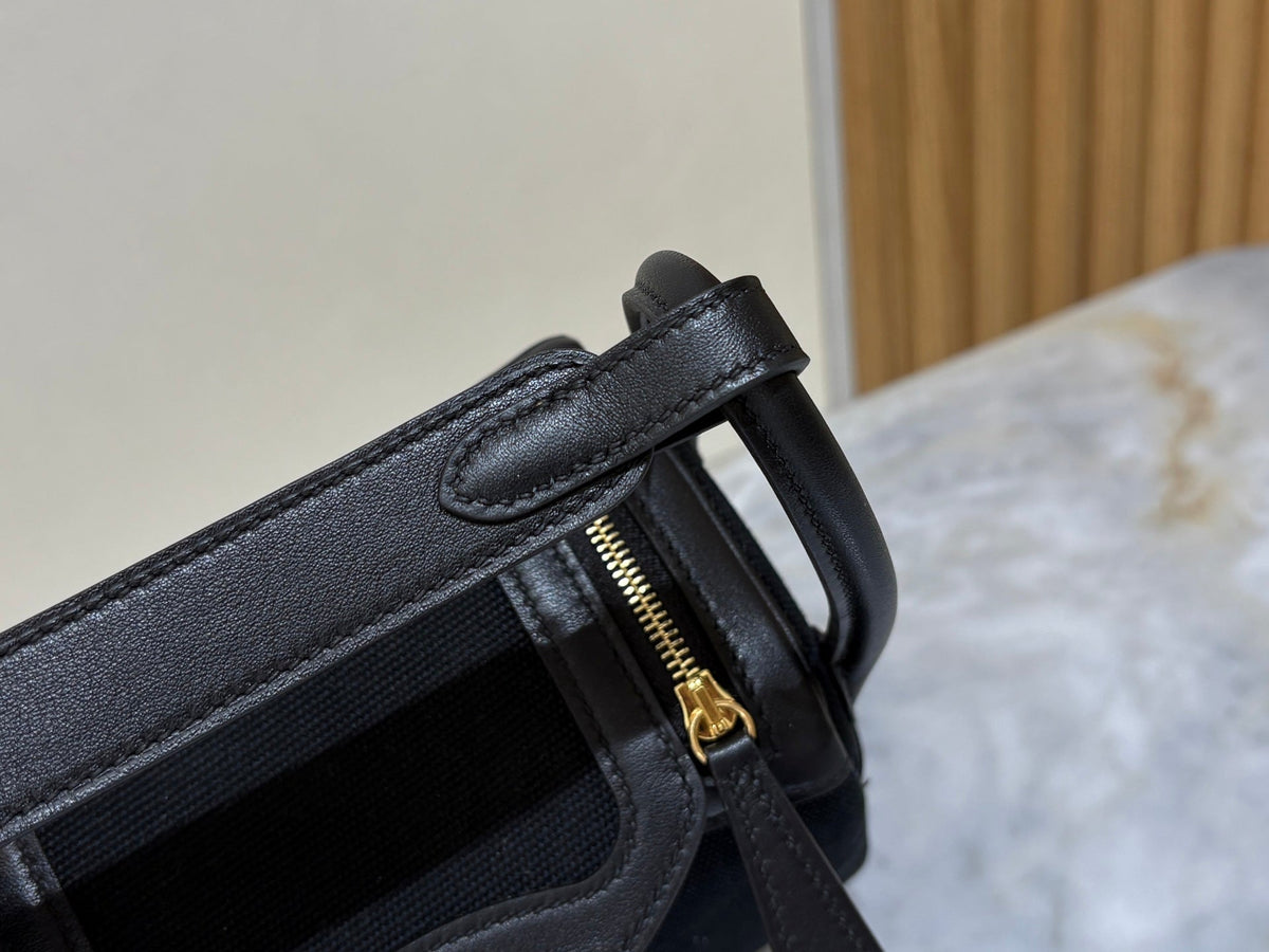 High-end Hermes 2026 Lindy Bag 19cm Black Swift Leather/Canvas