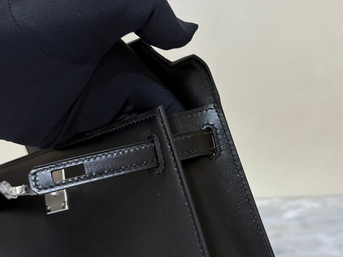 High-end Hermes 2026 Mini Kelly Bag 19cm Black Box Calf Leather