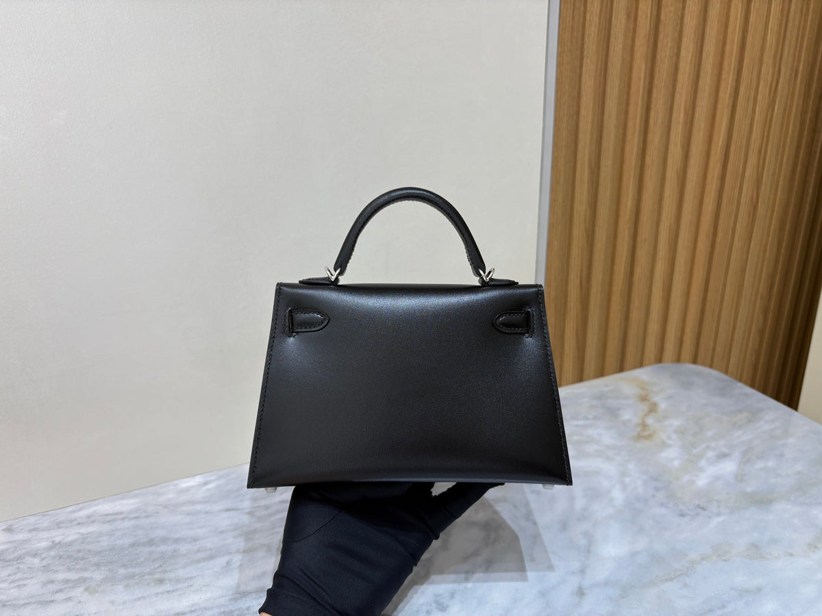 High-end Hermes 2026 Mini Kelly Bag 19cm Black Box Calf Leather