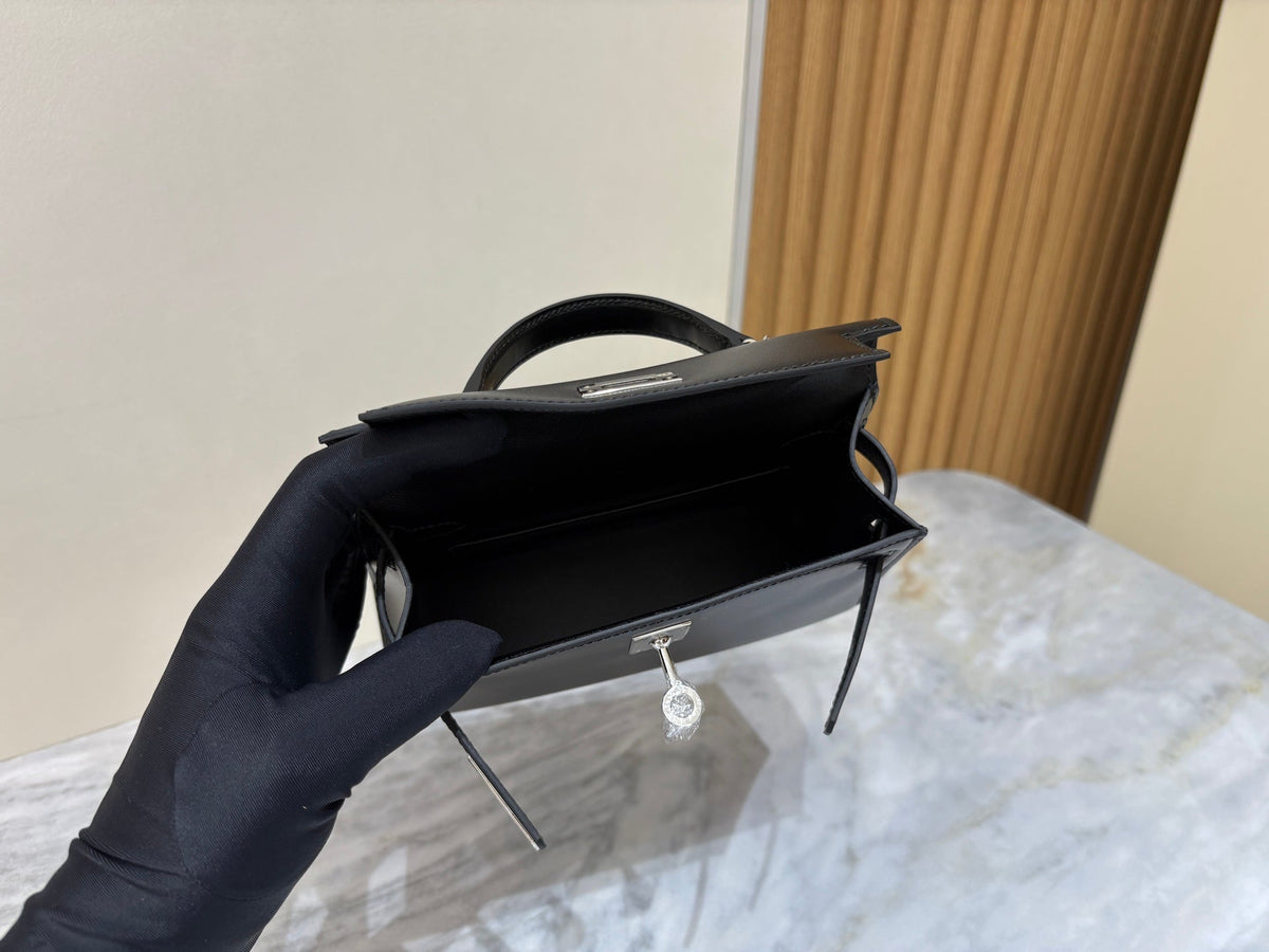High-end Hermes 2026 Mini Kelly Bag 19cm Black Box Calf Leather