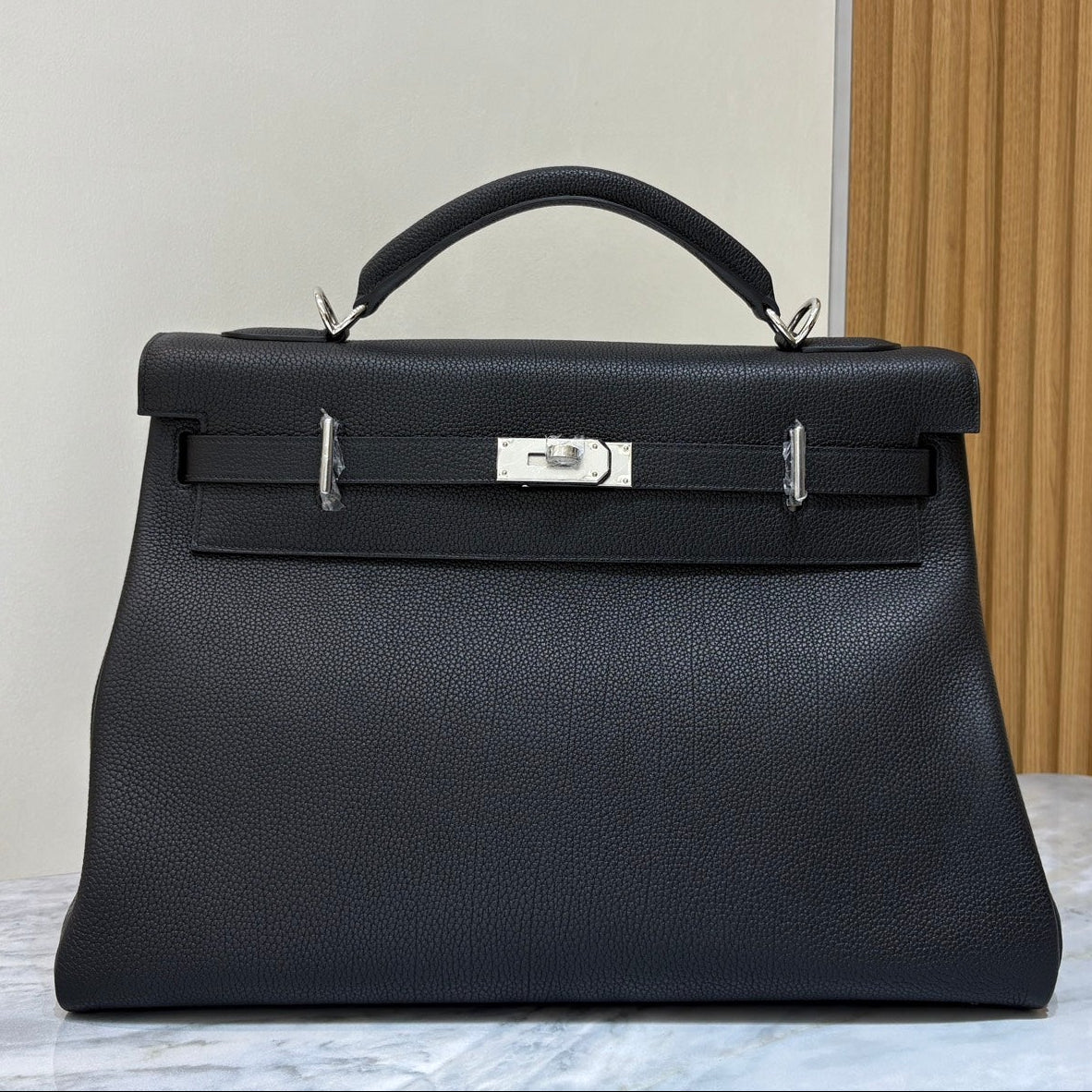 High-end Hermes 2026 Kelly Maxi Bag 42cm Togo Leather
