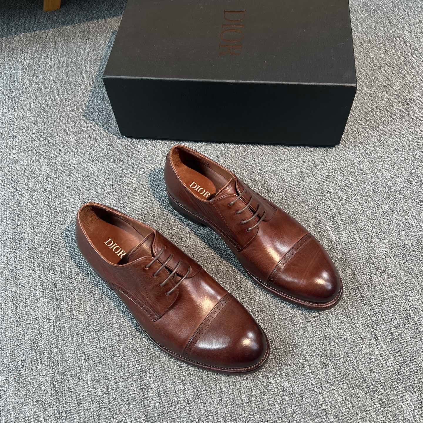 CD TIMELESS OXFORD SYRUP EMBOSSED CALFSKIN
