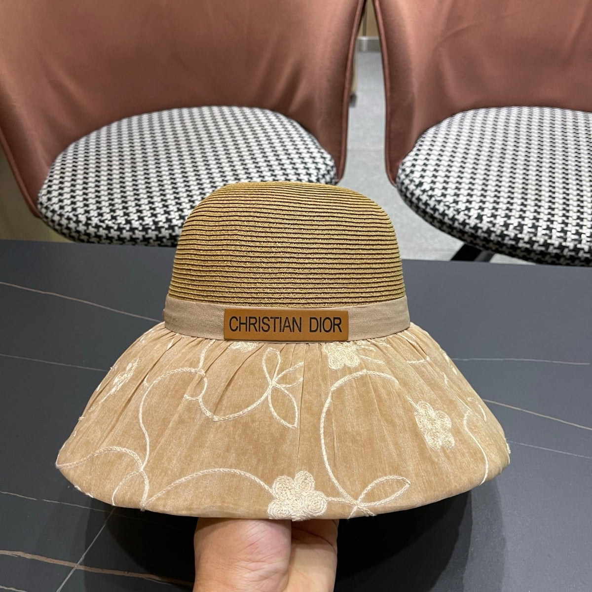 Dior Straw Bow Bucket Hat 497554