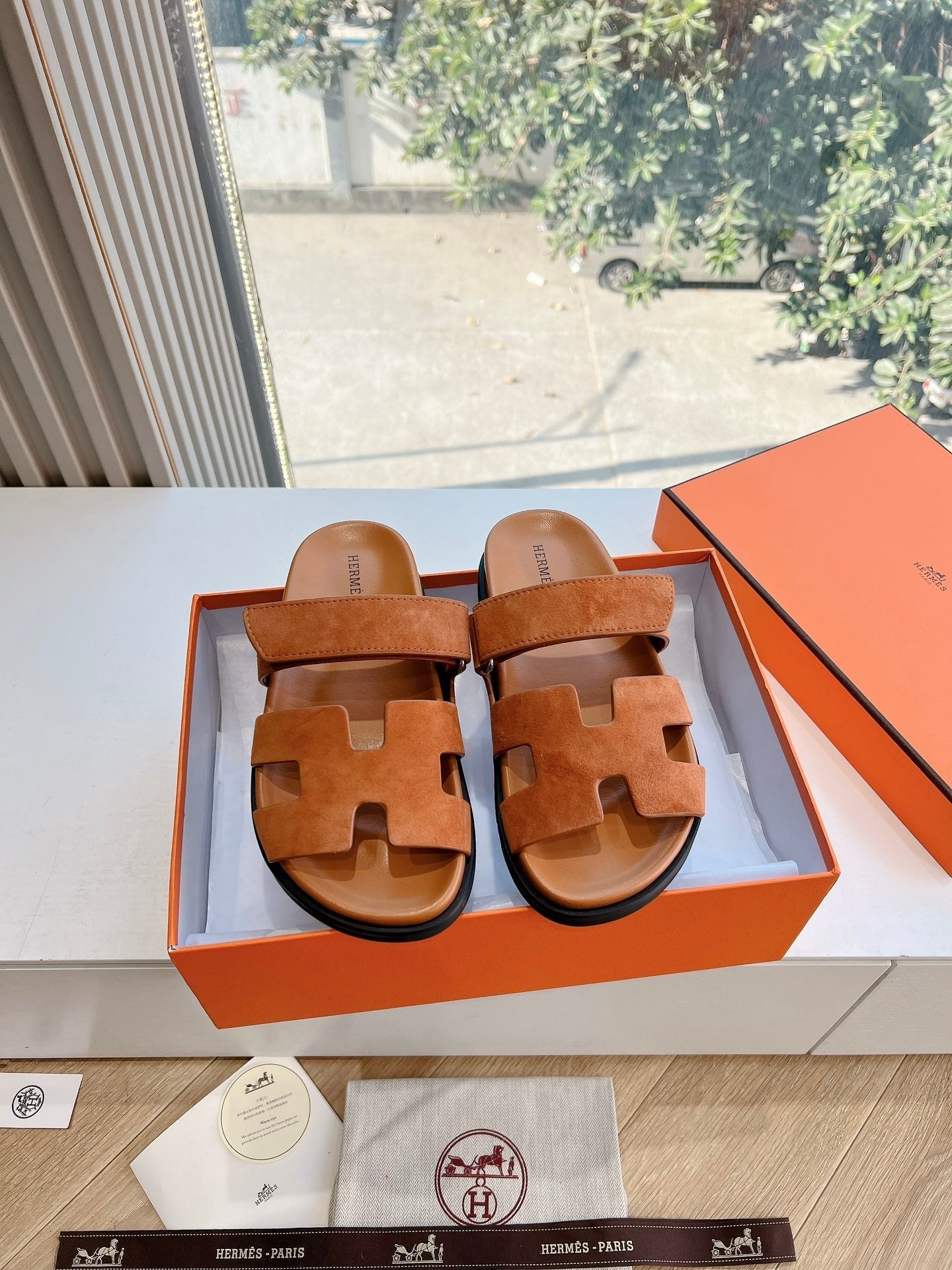 HM Chypre Sandal Caramel Brown Suede 202810