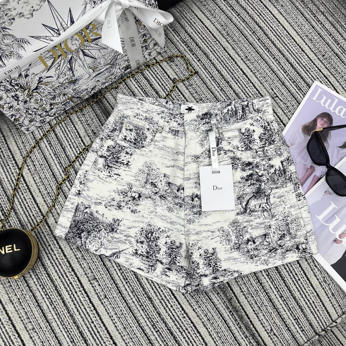 Dior 25C Short  Toile de Jouy Scotland Pattern  228386