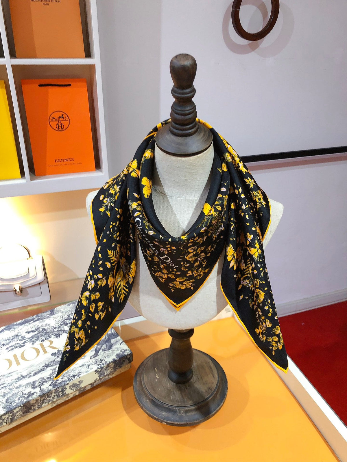 Dior 2026 Le Cœur Des Papillons Scarf 90cm Silk 183757