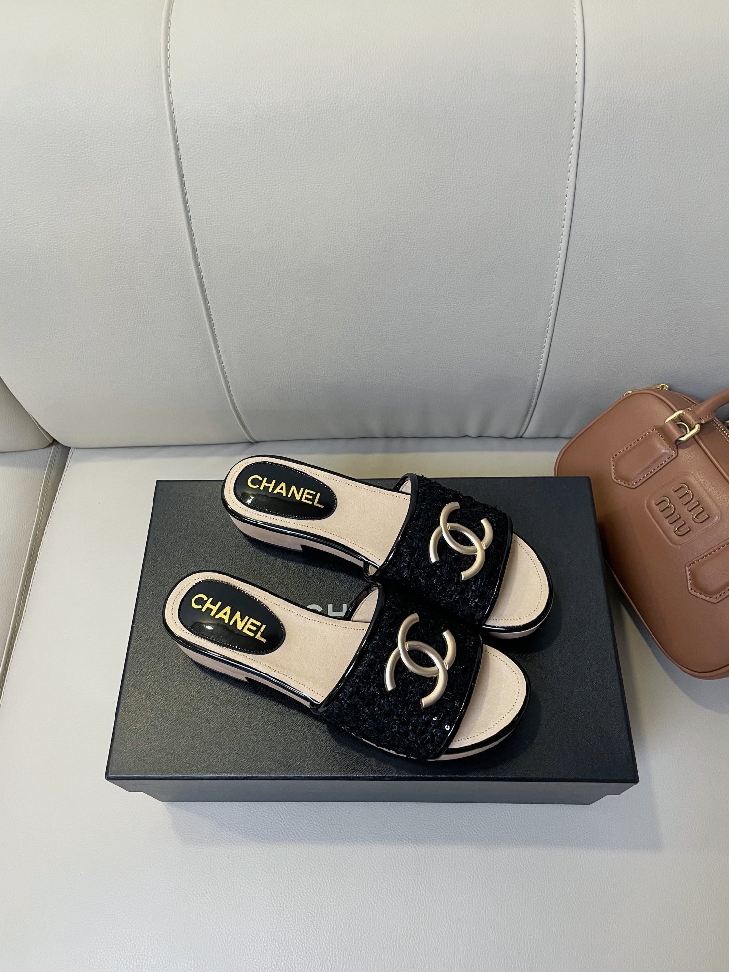 cc mule sandal 45 black tweed beige calfskin