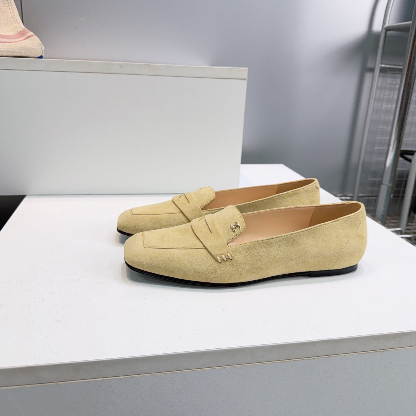 Chanel 2026 Shoe Suede Glossy Cowhide 942752