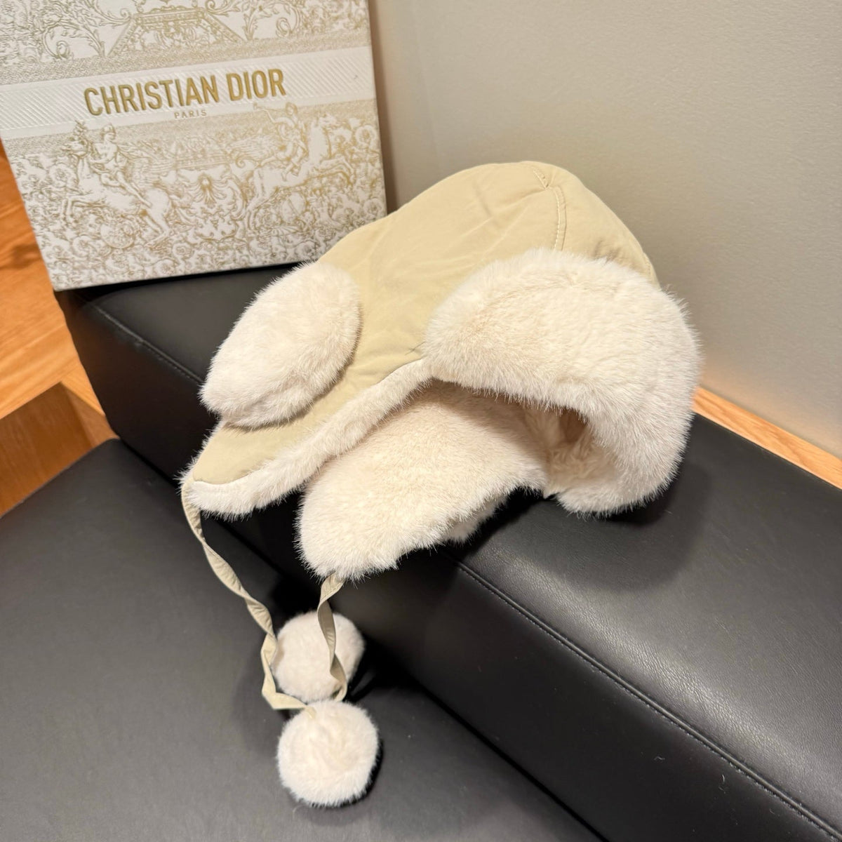 Moncler Wool Trapper Hat 491912