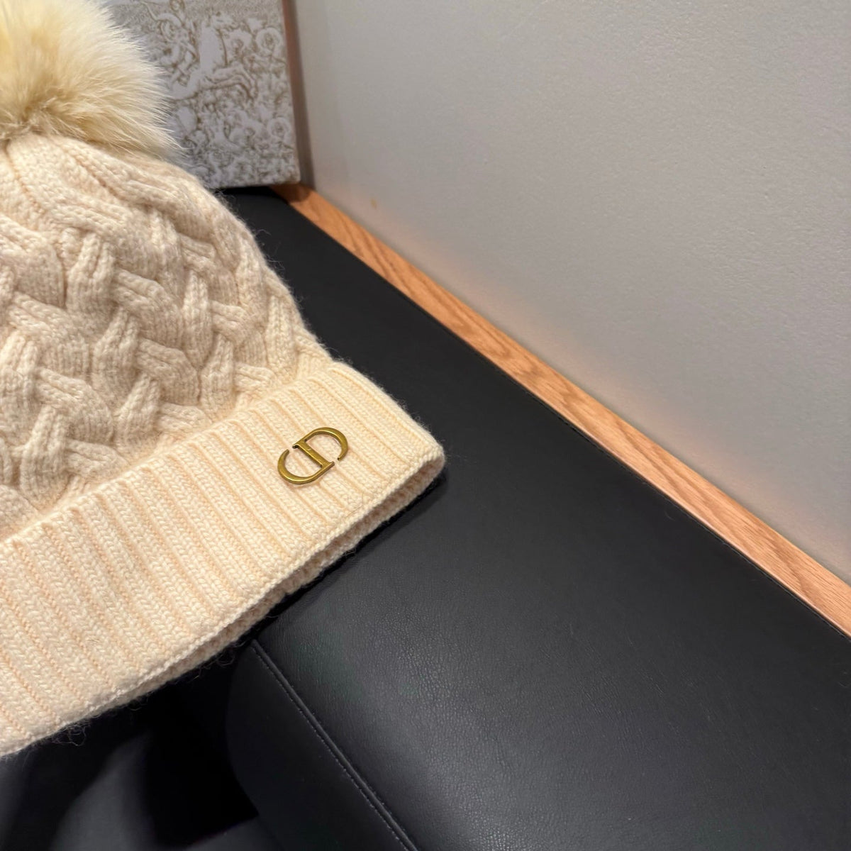Dior Knitted Wool Hat 497757