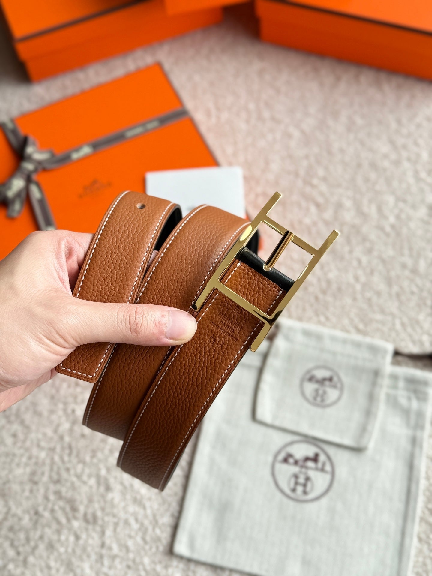 HM Gold Quentin Reversible 32mm Belt Black Brown Leather 188088