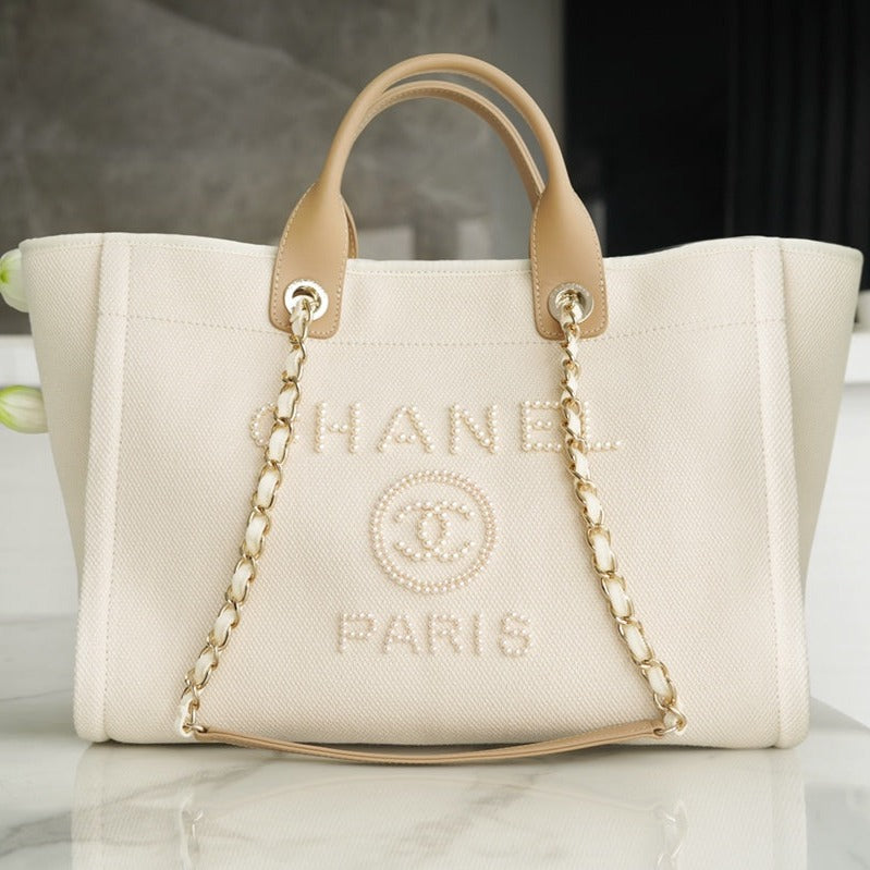 Chanel Tote Bag