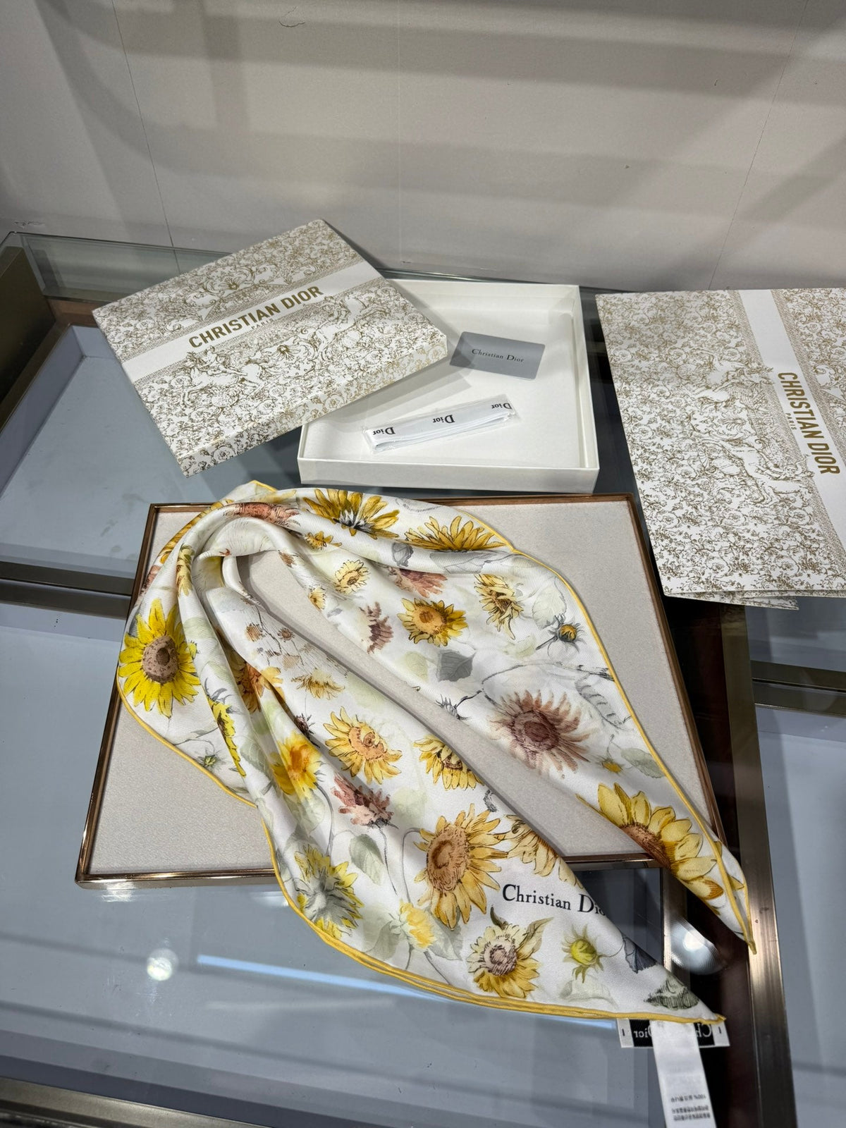 Dior 2026 Sunflower Scarf 70cm White Mix Yellow Silk 186953