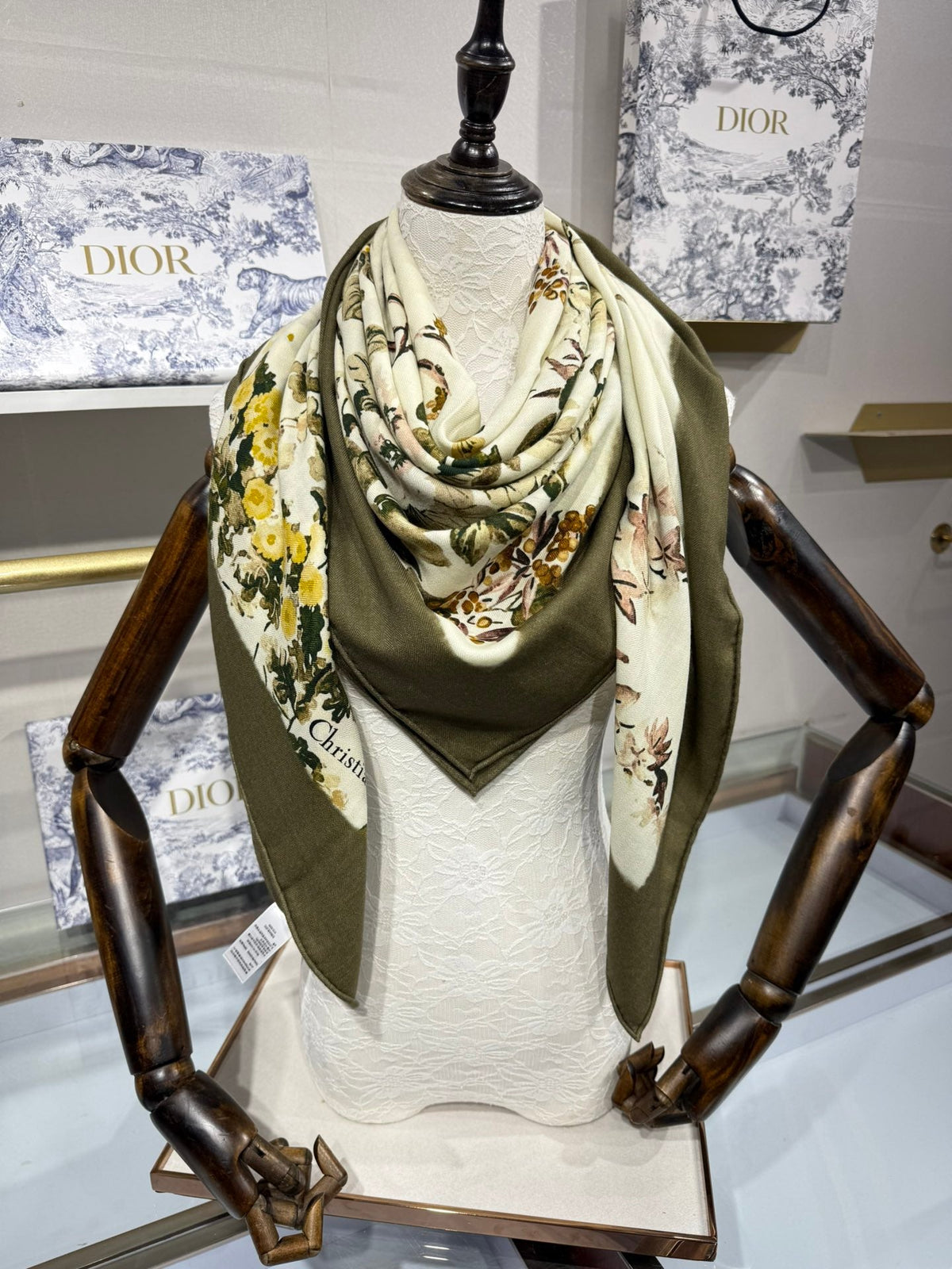 Dior 2026 Floral Scarf 140cm White Mix Moss Green Silk And Wool 190290