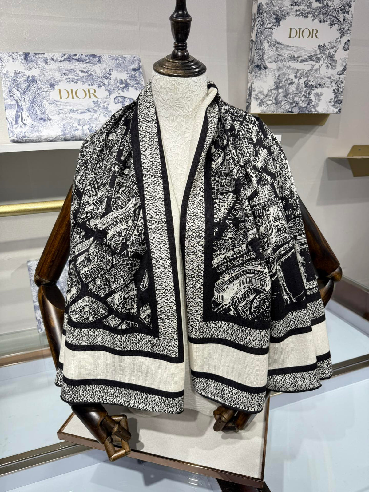Dior 2026 Square Scarf 140cm Velvet 196028