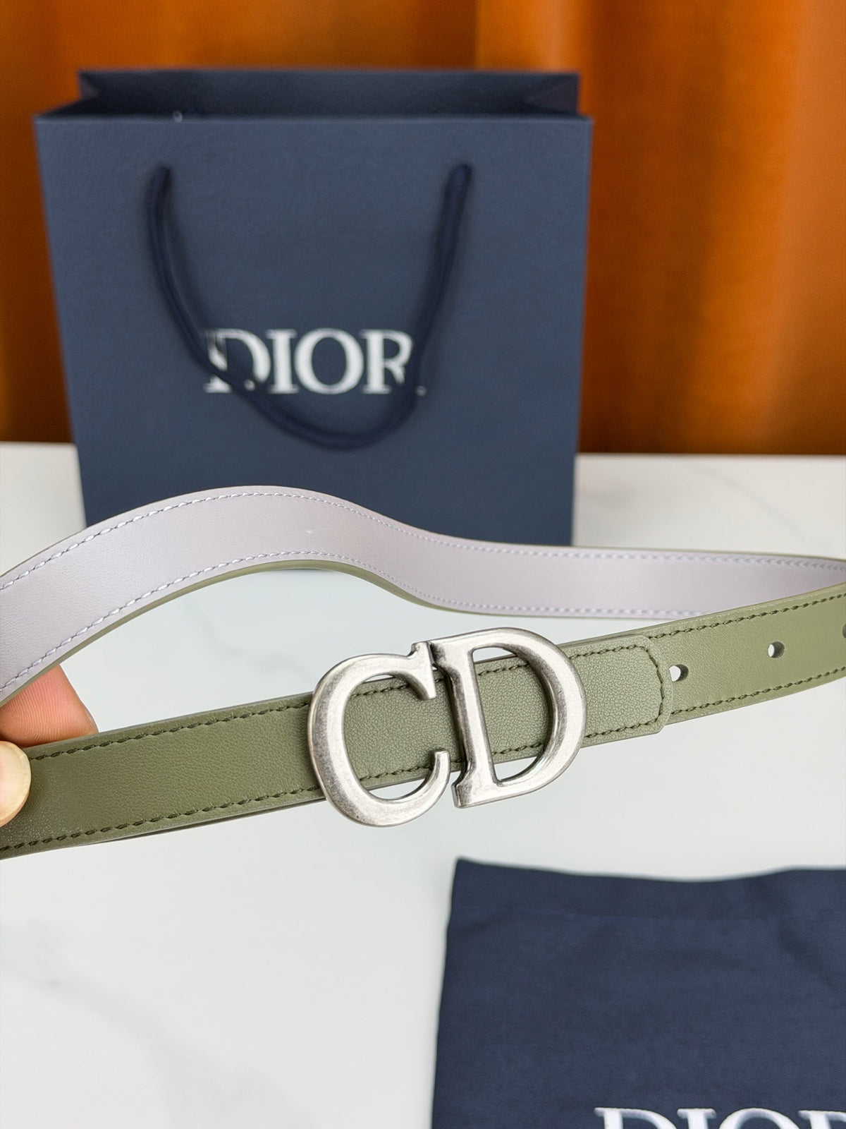 Dior 2026 30 Montaigne Reversible Belt 20mm Calfskin