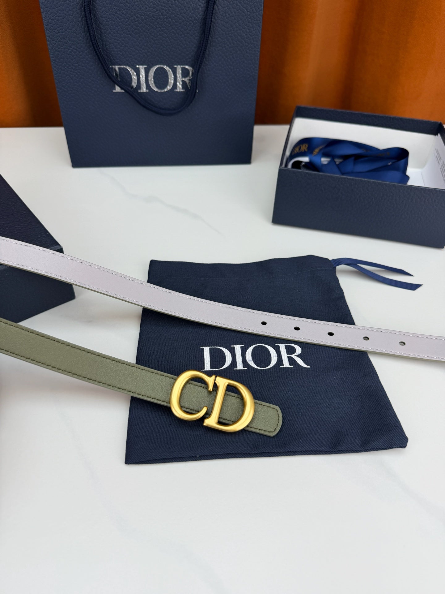 Dior 2026 30 Montaigne Reversible Belt 20mm Calfskin