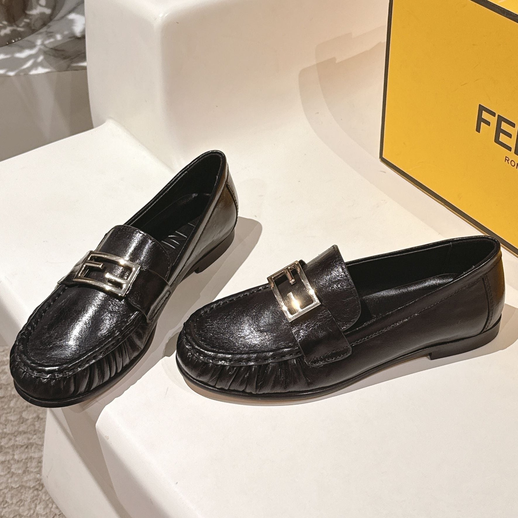 Fendi Loafer & Espadrilles