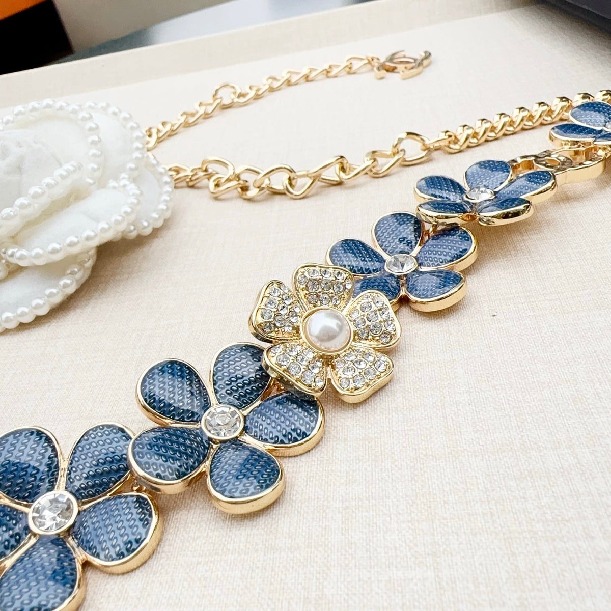 Chanel 2026 Floral Chain Belt 207059