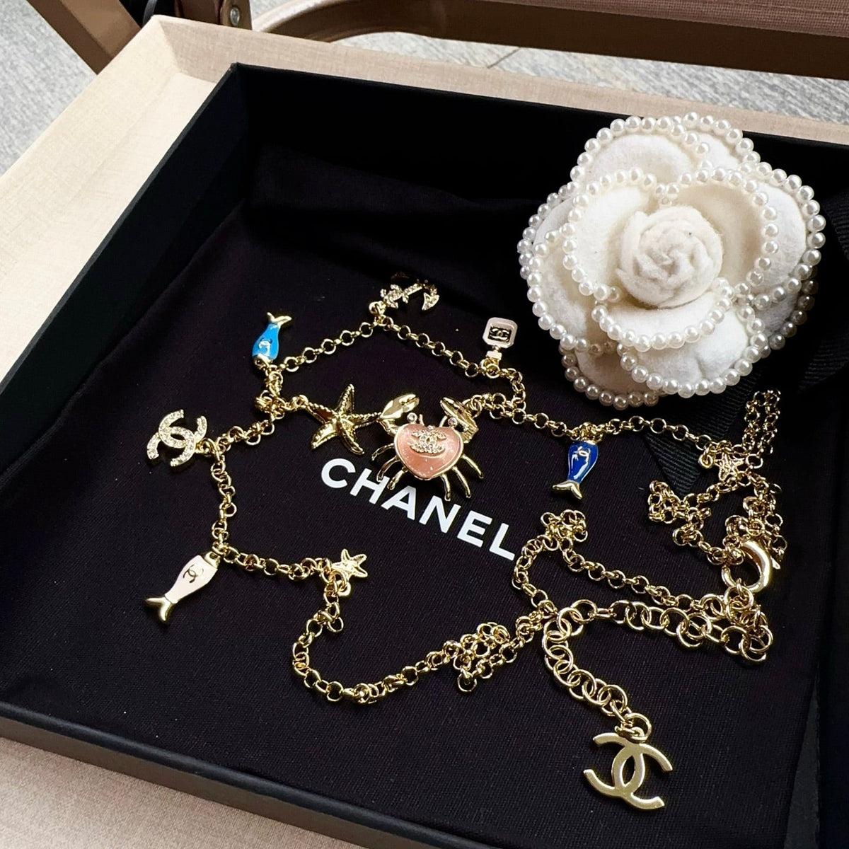 Chanel 2026 Ocean-Themed Charm Chain Belt 207163