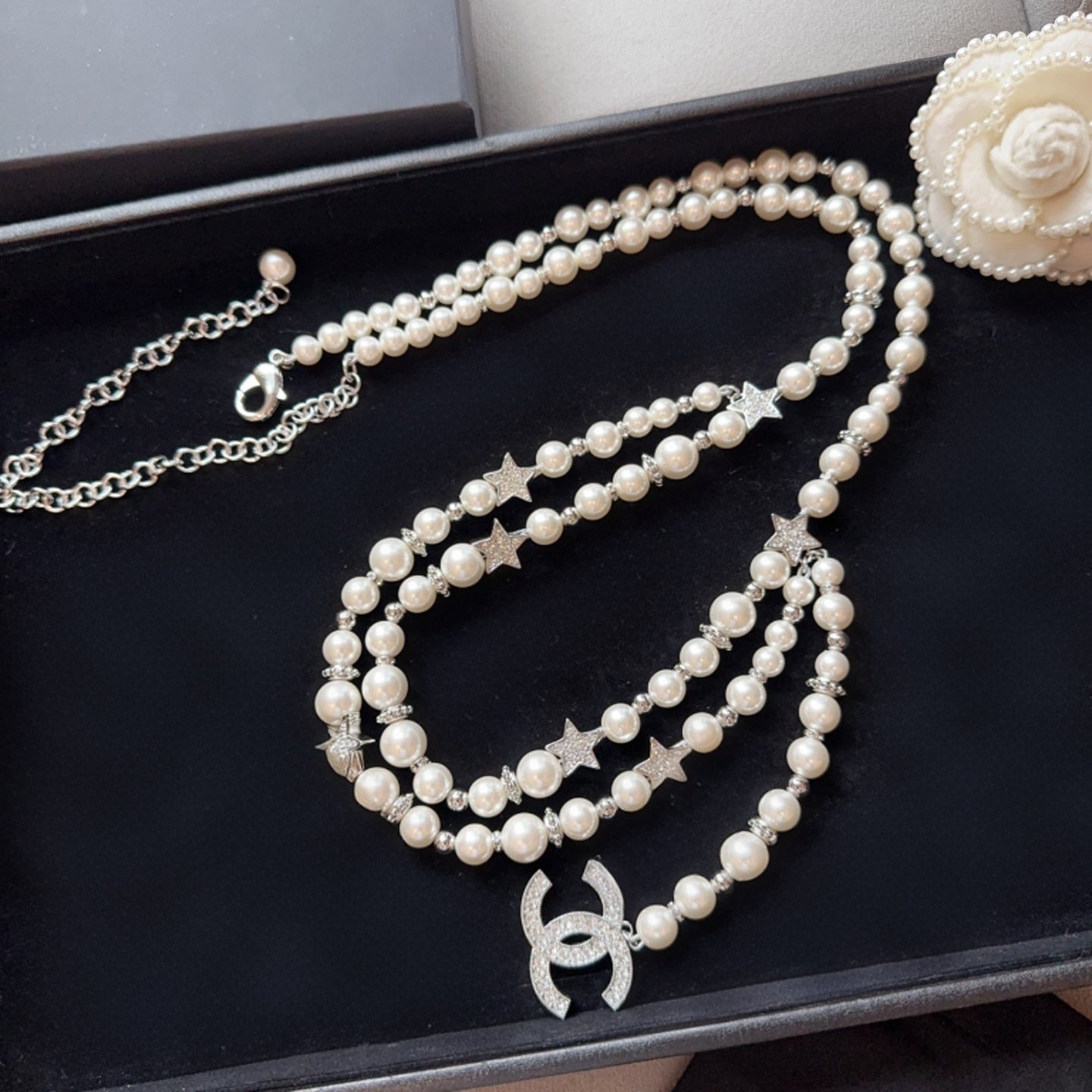Chanel 2026 Pearl Star Charm Chain Belt 212351