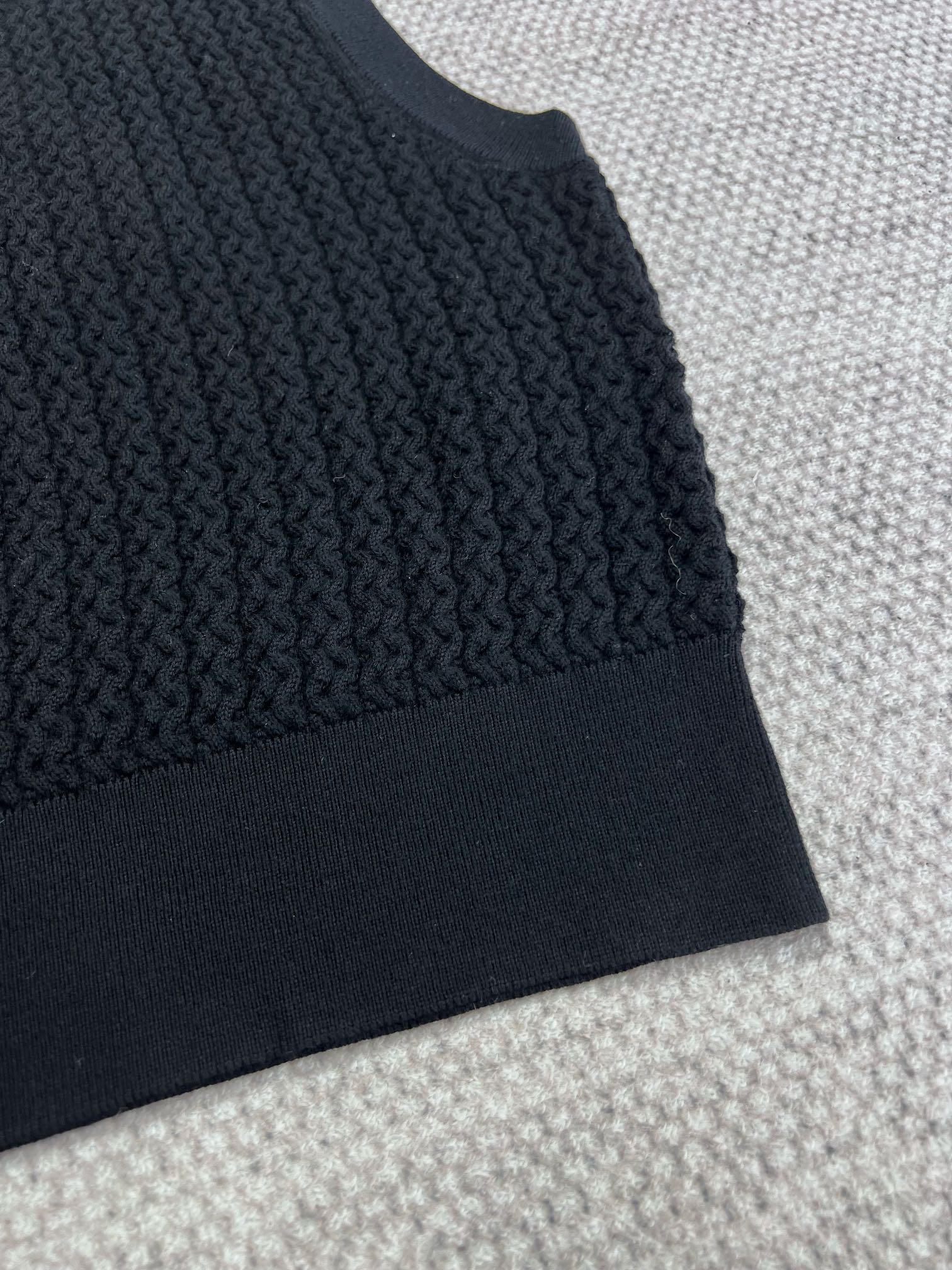 CC Vest Black Wool