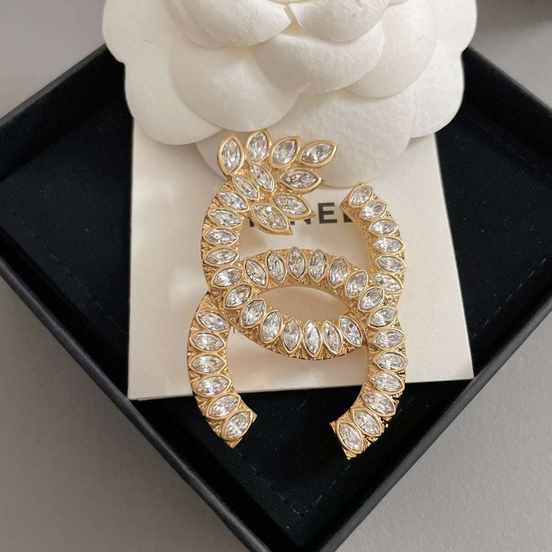 FRAGRANT DIAMOND WHEAT EAR GOLD BROOCH
